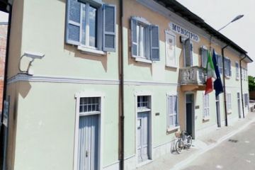 Immagini e Angoli di Scaldasole - Municipio